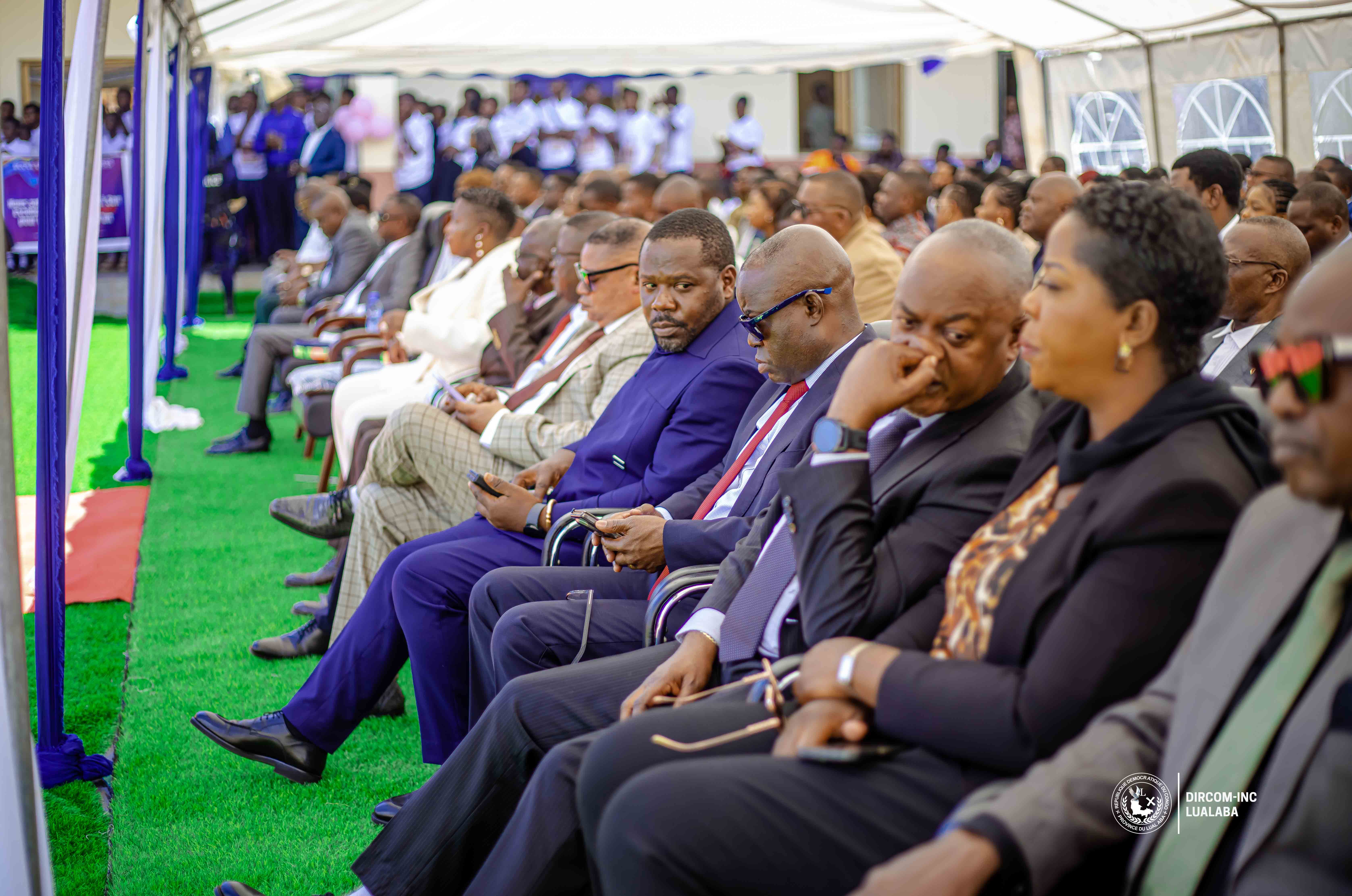 KOLWEZI: FIFI MASUKA INAUGURE DE NOUVEAUX BÂTIMENTS POUR LES ELEVES SOURDS-MUETS DE L'ECOLE EPHATA
